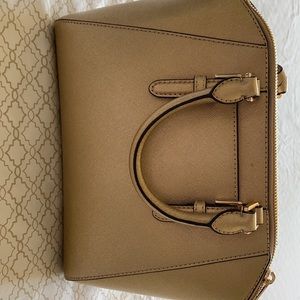 Gold Michael Kors hand bag